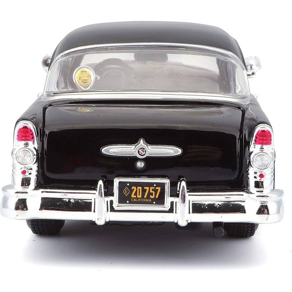 Maisto 1:26 1955 Buick Century Model Araba