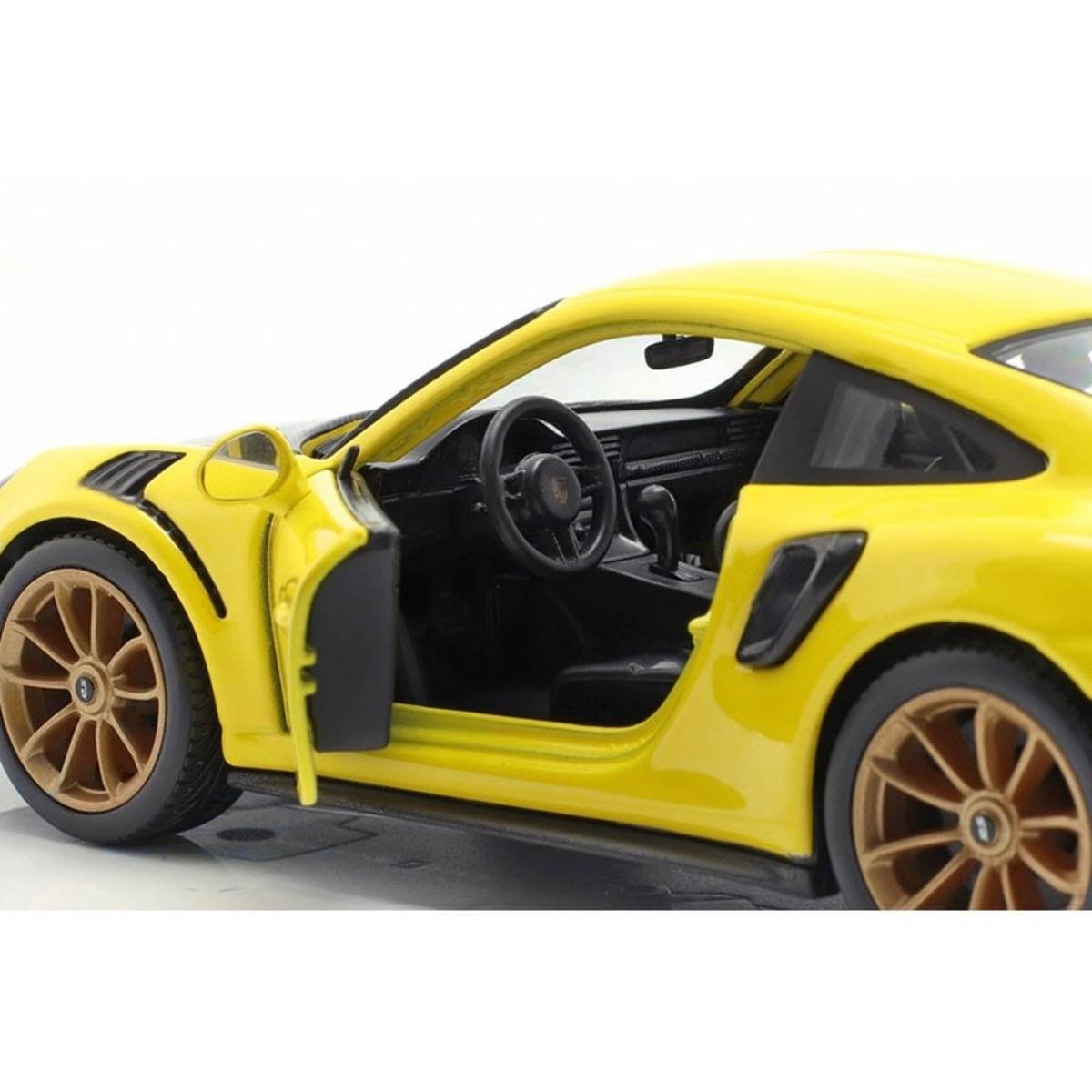 Maisto 1:24  Porsche 911 GT2 RS