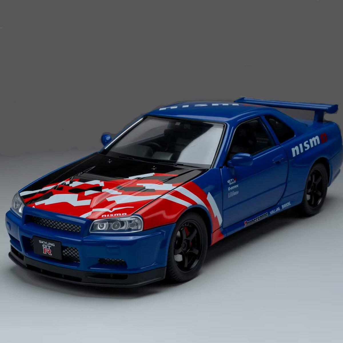 1:24 Nissan Skyline GT-R R34 Nismo Edition Diecast Model Araba | Metal Gövde Sesli ve Işıklı | Koleksiyonluk Çek-Bırak Performans Serisi