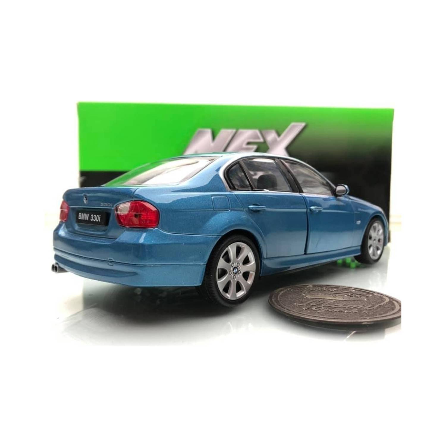 Welly 1:24 BMW 3 Serisi 330i 2005 Model Araba