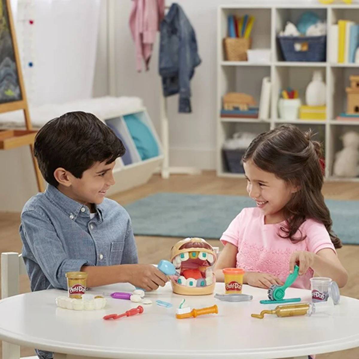 Play-Doh Dişçi Seti Oyun Hamuru