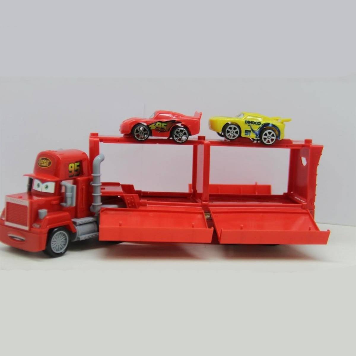 Kapalı Kasa Büyük Taşıyıcı Tır