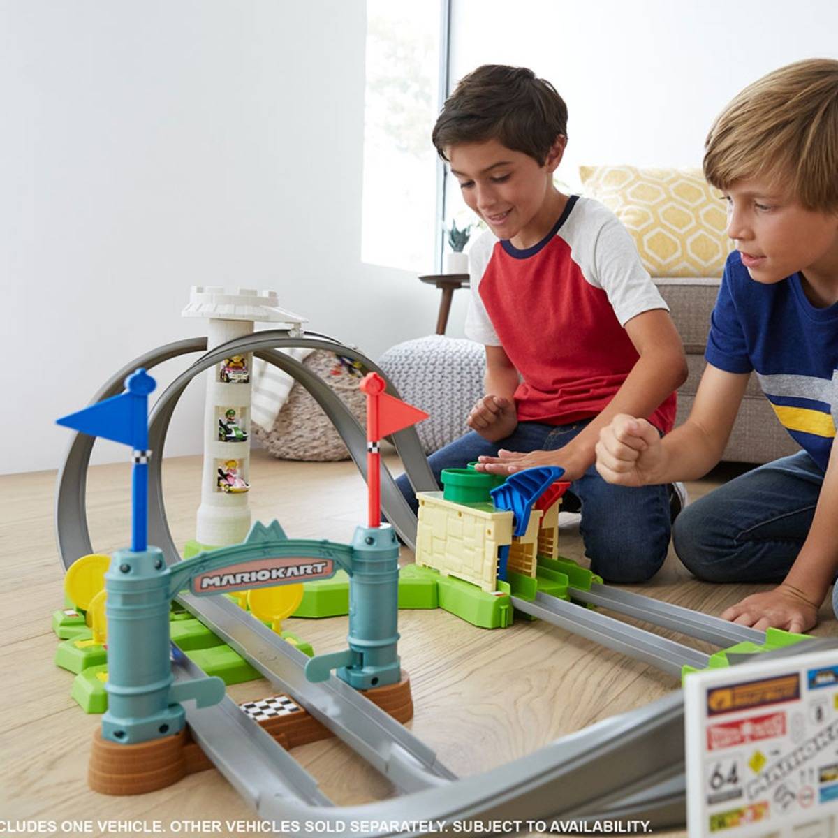 Hot Wheels Mario Kart Çılgın Dönüş Parkuru Yarış Seti