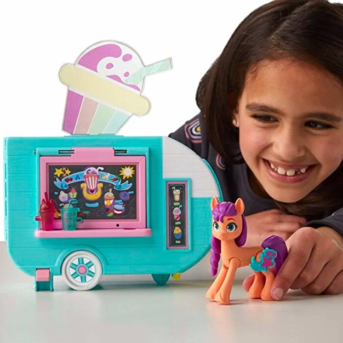 My Little Pony Sunny Starscout Smoothie Kamyonu