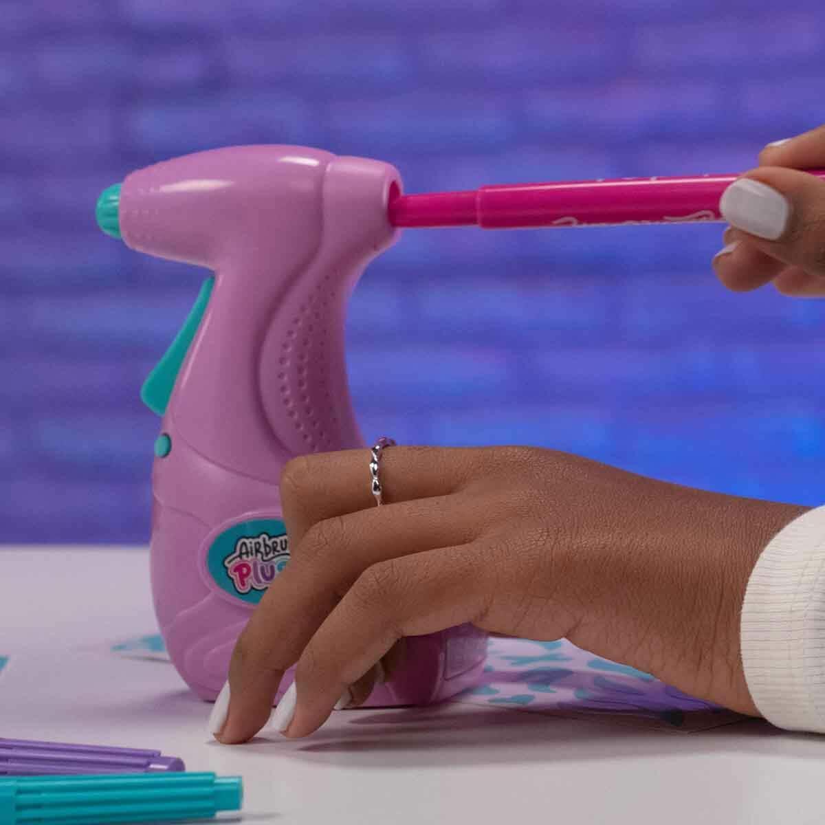 Airbrush Plush Karanlıkta Parlayan Sihirli Unicorn | Kendin Tasarla DIY Pelüş Seti | Yıkanabilir Ve Yeniden Boyanabilir Figür