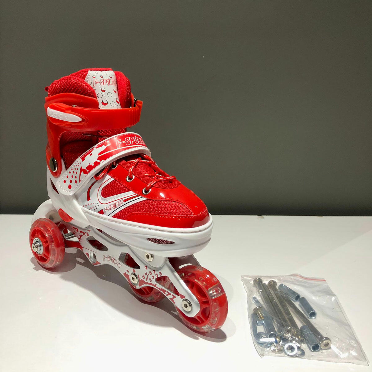 Ayarlanabilir Işıklı Alıştırma Pateni S (30-33 Numara) | 4 Tekerlekli Konforlu ve Güvenli Tasarım