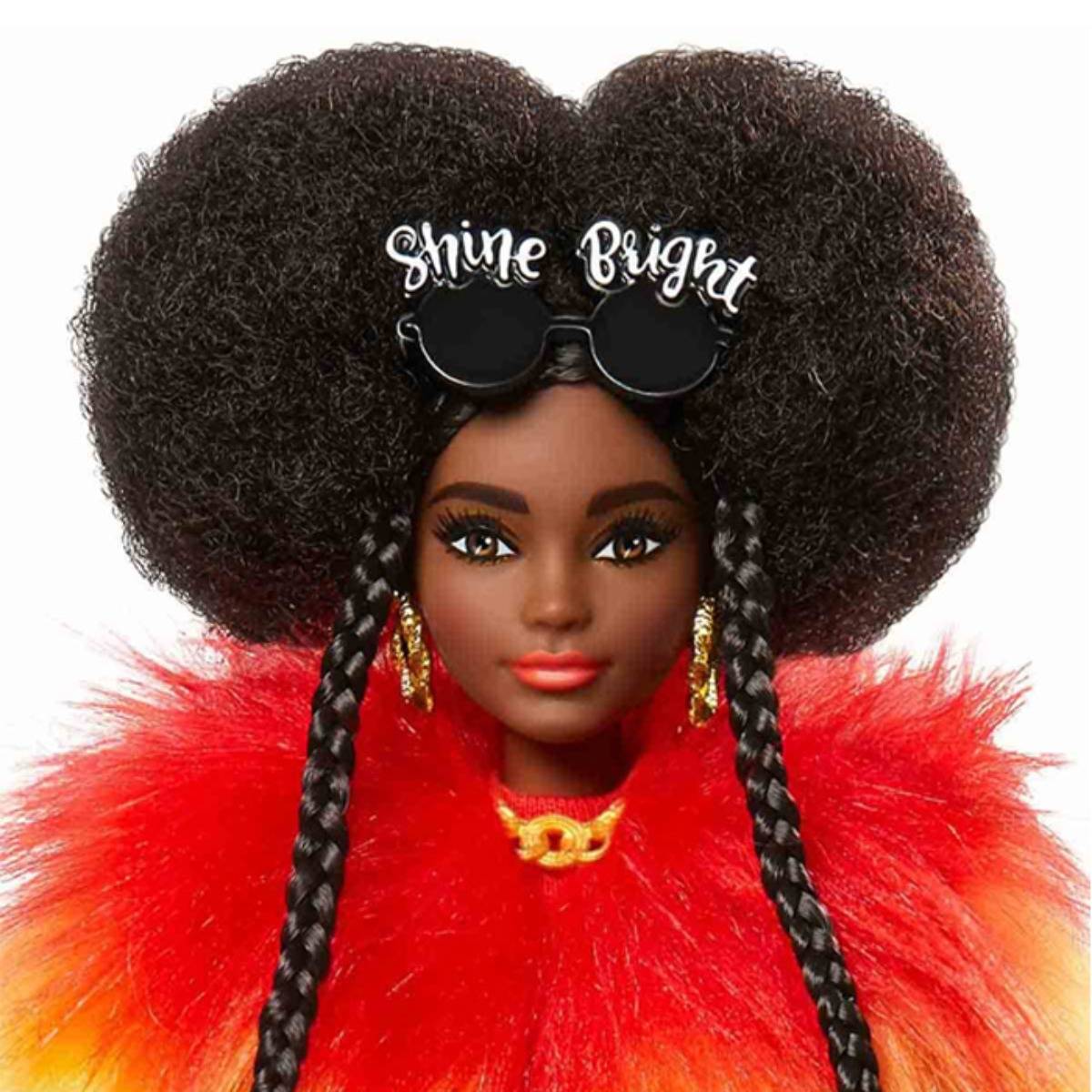 Barbie Extra Renkli Ceketli Bebek