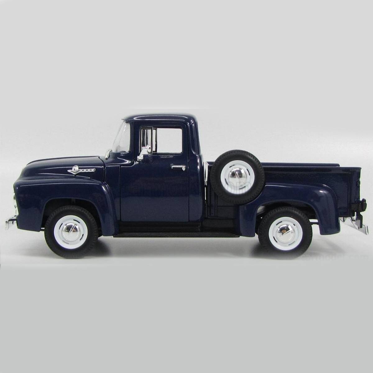 Welly 1:18 1956 Ford F100 Pickup Model Araba