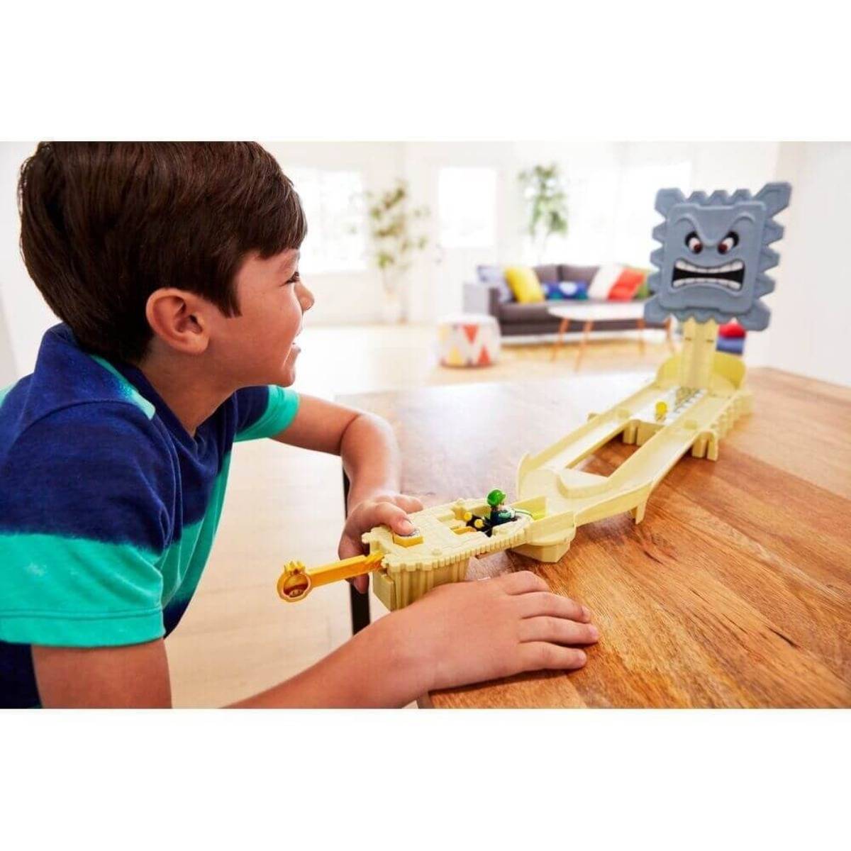 Hot Wheels Mario Kart Çılgın Yaratıklar Oyun Seti Thwomp Ruins