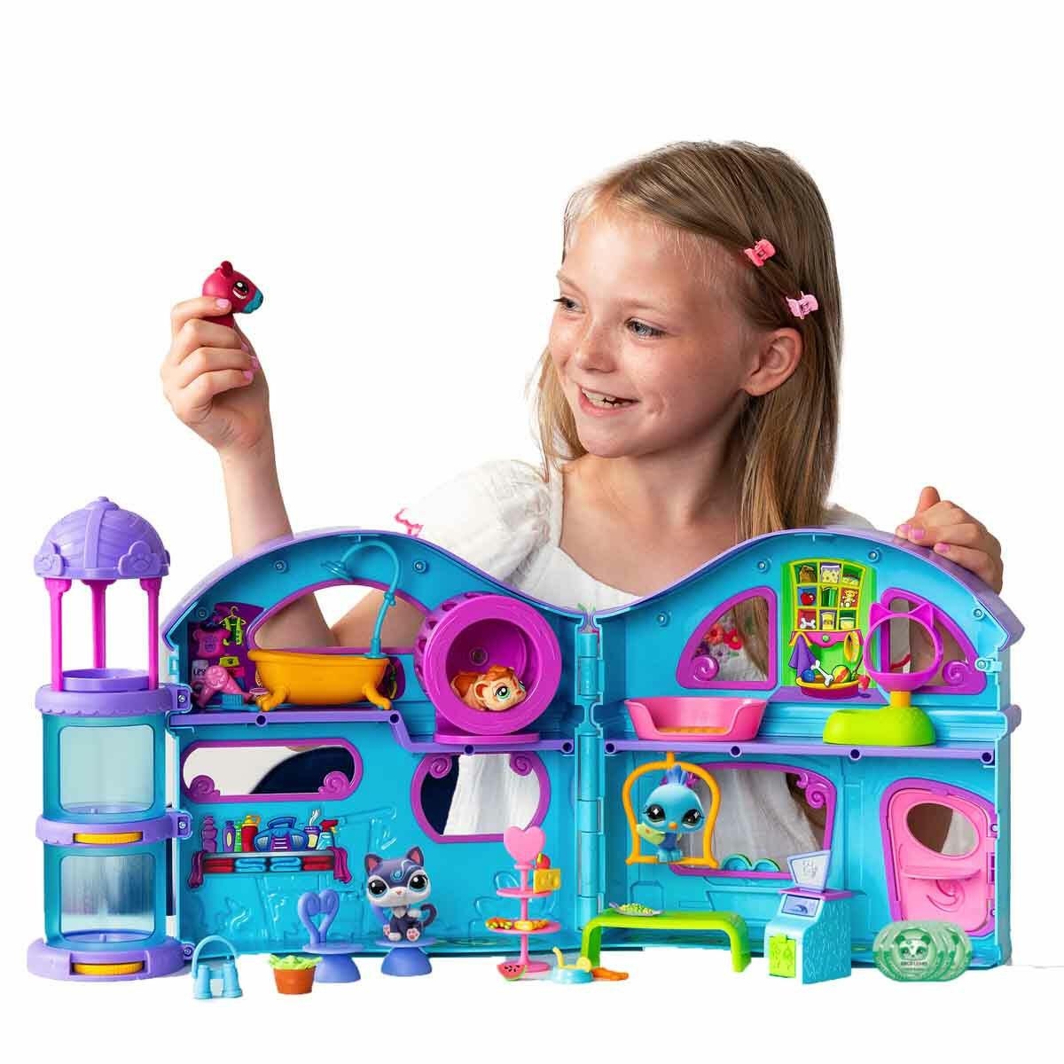 Littlest Pet Shop Minişler Delüks Oyun Seti | 4 Figür, 20 Aksesuar ve Sanal Kodlu Geniş Ev (58 cm)