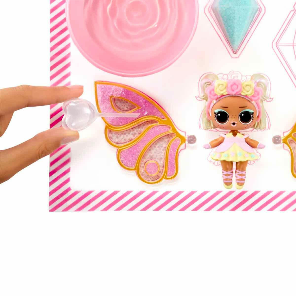 L.O.L. Surprise Fairies! Tots Peri Bebeği Sürpriz Paket | DIY Kanat Tasarımlı Sürpriz Bebek | Sihirli Suyla Aktifleşen Tasarım Seti