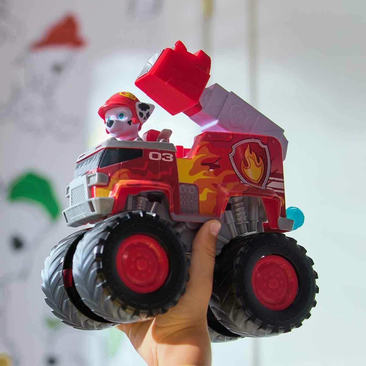 PAW Patrol Rescue Wheels Marshall Figürü Ve İtfaiye Kamyonu | Fırlatıcılı Kurtarma Aracı | Orijinal Lisanslı Aksiyon Oyuncağı