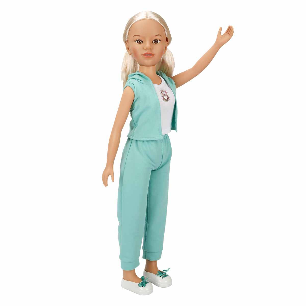 Clara Yürüyüş Arkadaşı Spor Kıyafetli Bebek 80 Cm