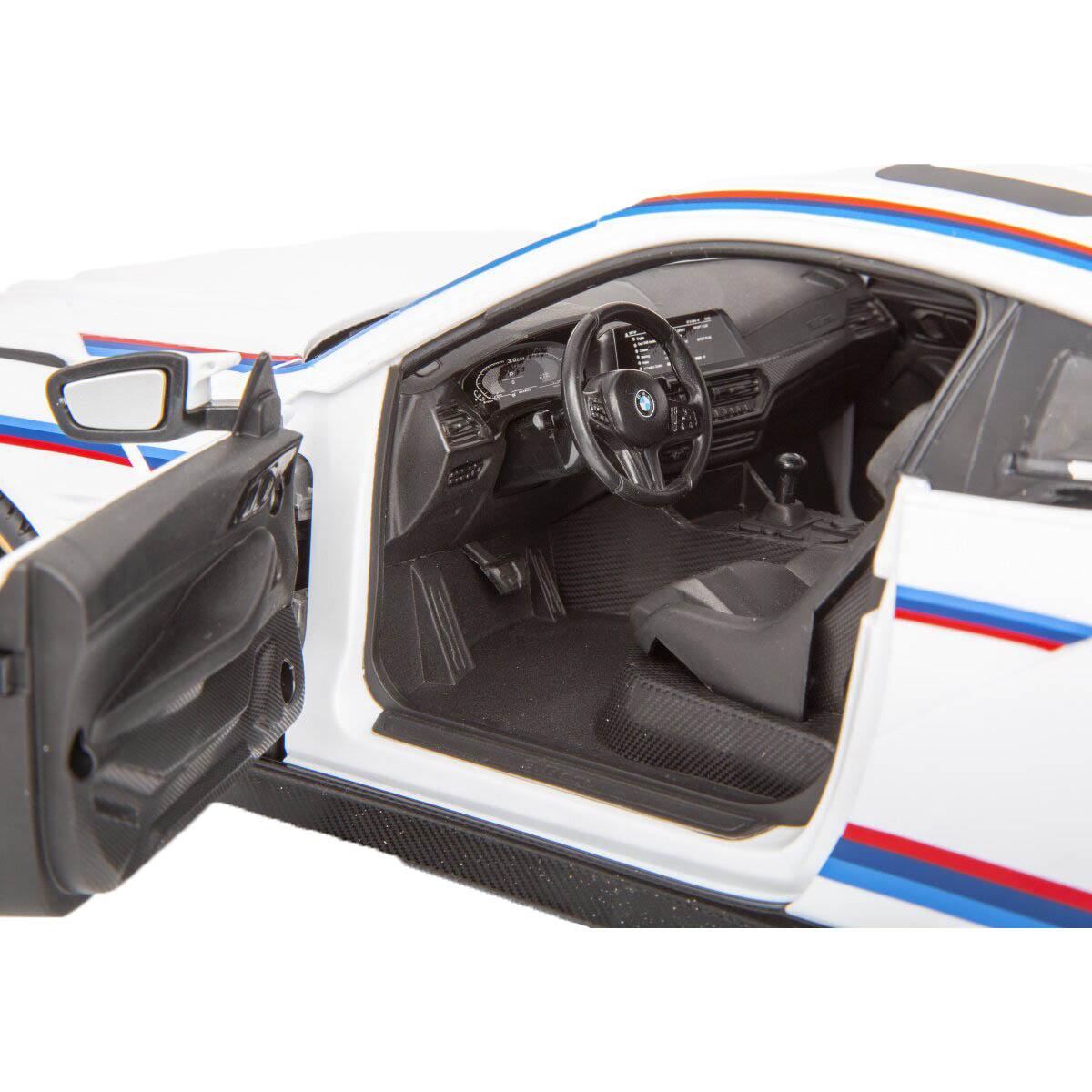 Rastar 1:14 BMW 3.0 CSL Işıklı Uzaktan Kumandalı Araba