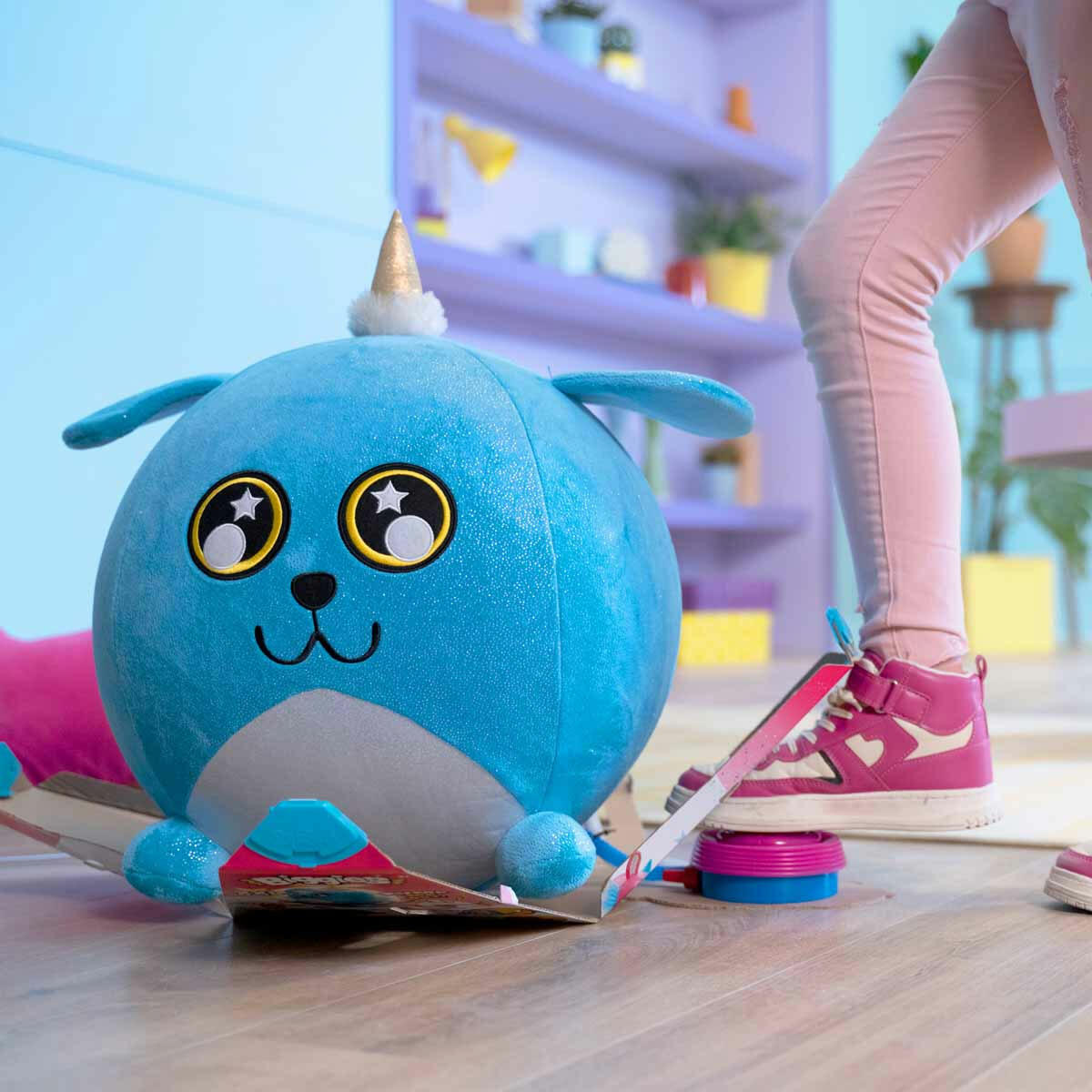 Biggies Şişme Peluş Köpek XXL | Dev Boy Mega Peluş Top | 45 cm Şişirilebilir ve Kucaklanabilir İnteraktif Figür | Pompa Dahil Sürpriz Paket