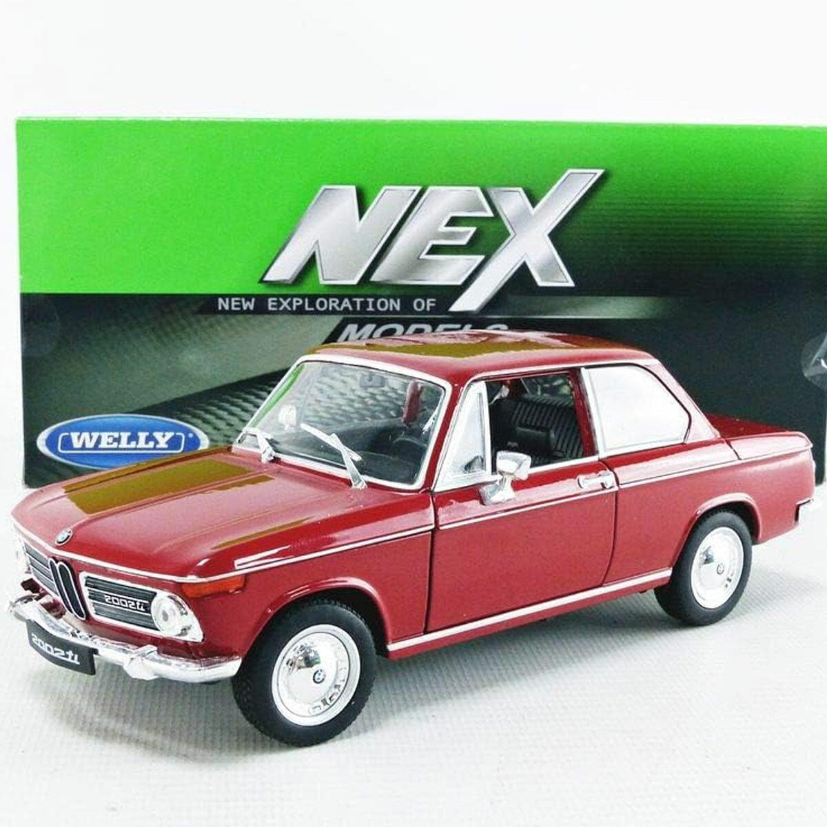Welly 1:24 BMW 2002 TI Model Araba | Klasik Diecast Koleksiyon Aracı | Açılabilir Kapı, Kaput ve Bagaj Detaylı Metal Model