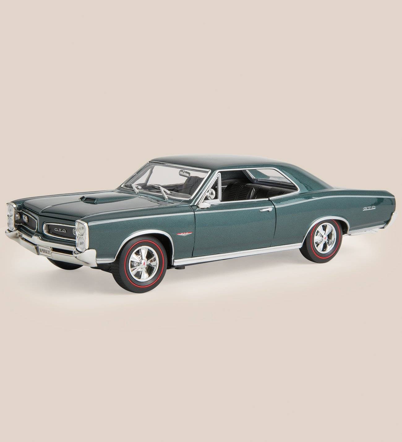 Welly 1:18 1966 Pontiac GTO Model Araba